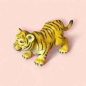 Safari Ltd STANDING TIGER CUB Baby Animal Wildlife Toy Figure 2003